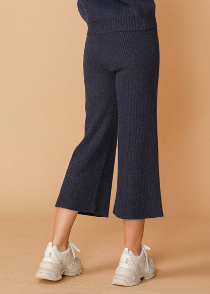 Ribbed Crop Pants