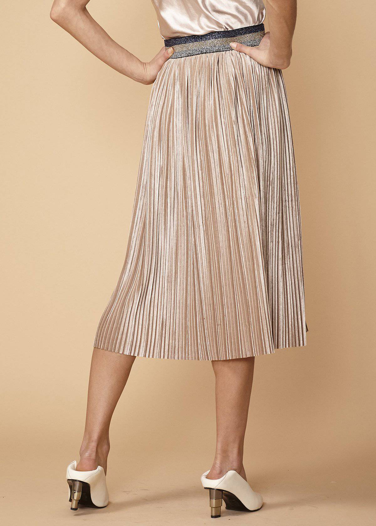 Glitter Waistband Pleated Skirt in Champagne