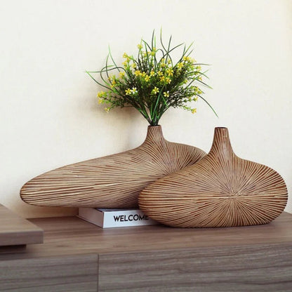 Njord Wood Vase Classic Resin Design