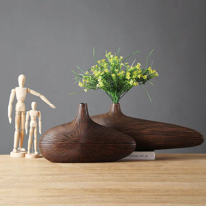 Njord Wood Vase Classic Resin Design