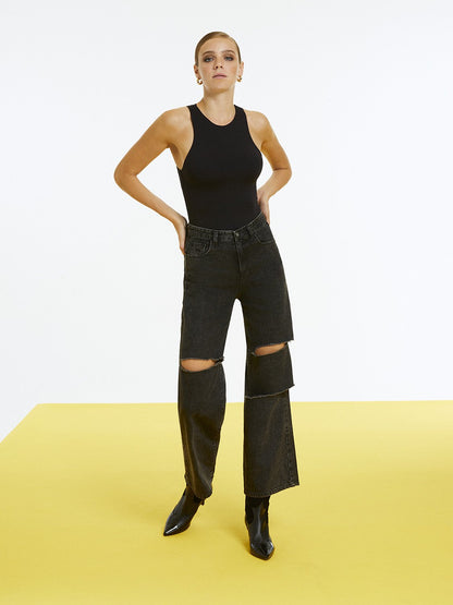 Wide Leg Jeans with Rip Detailing