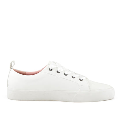 Women's Vancouver Wide Lace Sneaker White